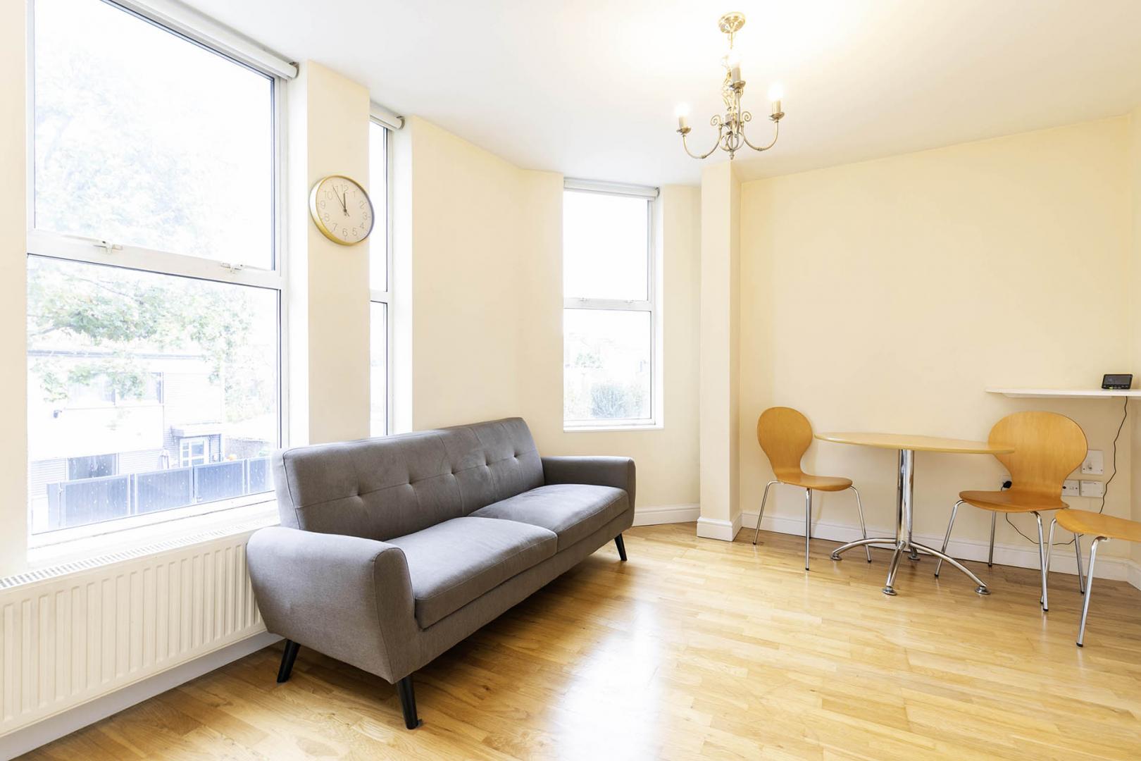 			1 Bedroom, 1 bath, 1 reception Apartment			 Mill Lane , West Hampstead